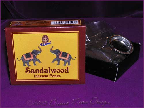 Box of Kamini Aromatics INCENSE CONES - SANDALWOOD - Click Image to Close