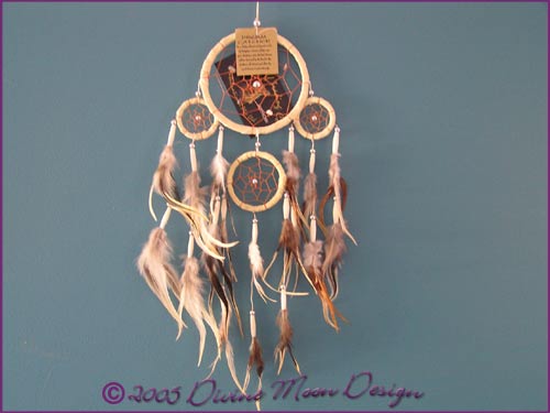 DREAM CATCHER Native American Indian design - Med A) Beige/Cream DREAM CATCHER Native American Indian design - Med A) Beige/Cream