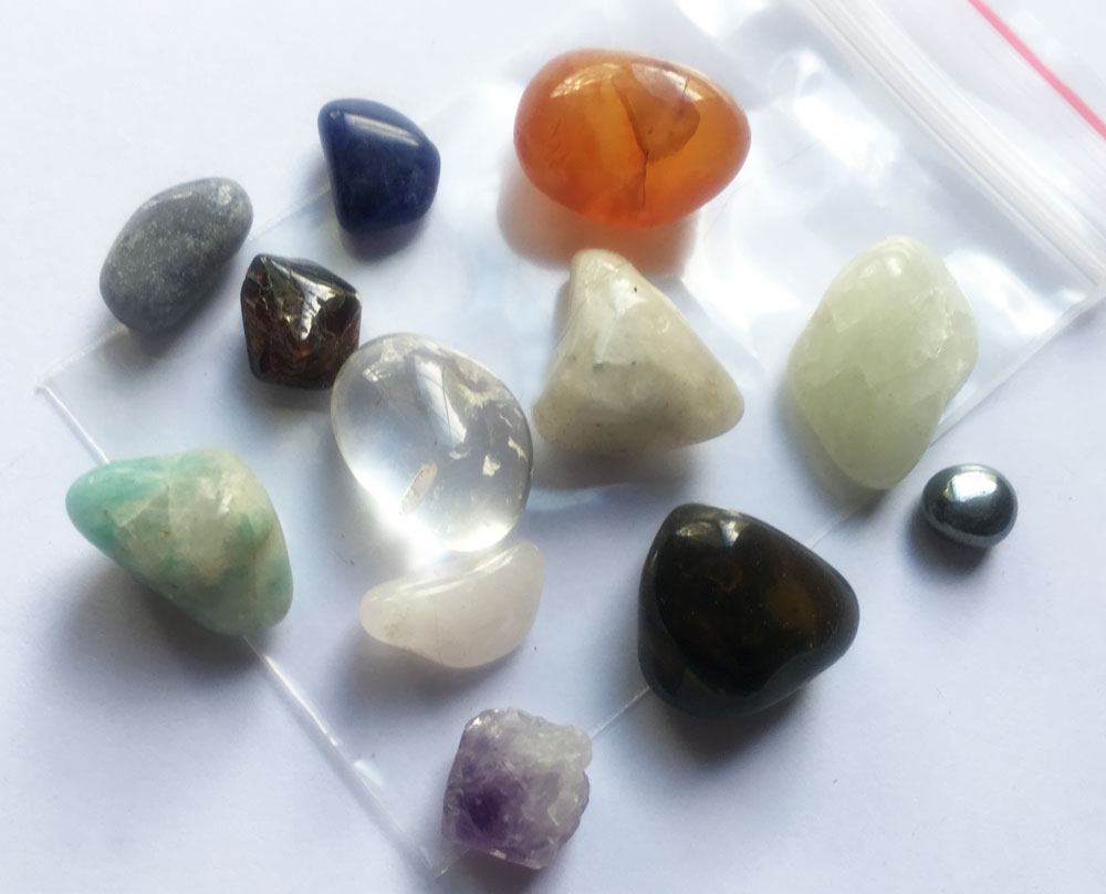 Mixed Mini Tumbled CRYSTALS (12)