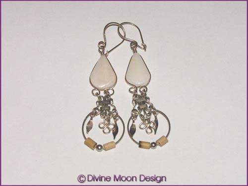 Peruvian Alpaca Silver Crystal EARRINGS BR1A) - White Agate